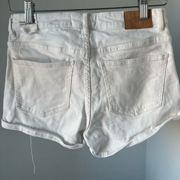 ZARA Women’s White Denim Shorts, Size 4US - Picture 3 of 5